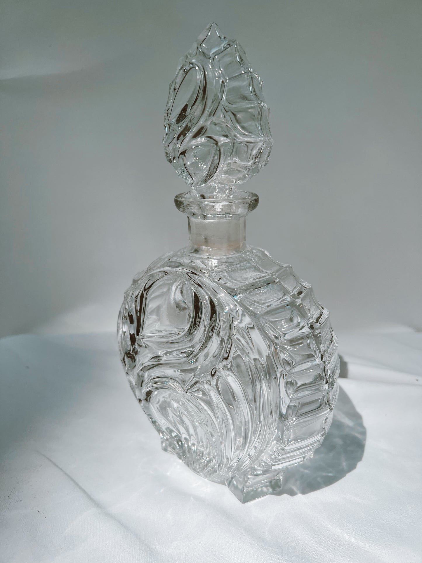 Comely Crystal Decanter