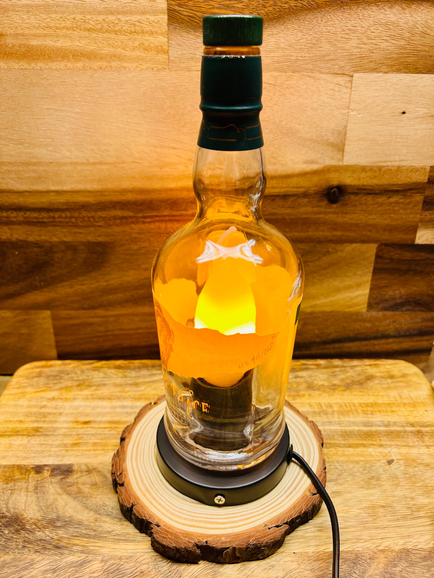 Buffalo Trace Bourbon Bottle Lamp (label scratch)
