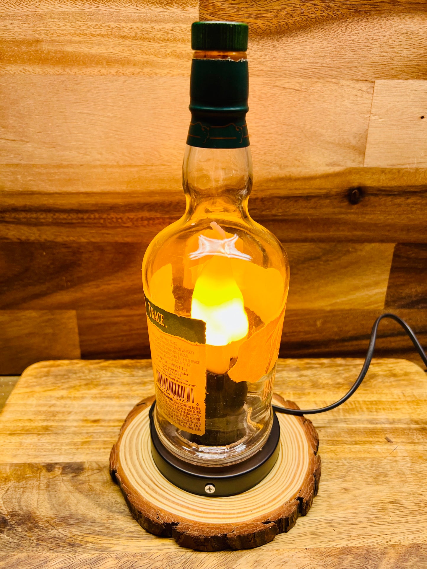 Buffalo Trace Bourbon Bottle Lamp (label scratch)